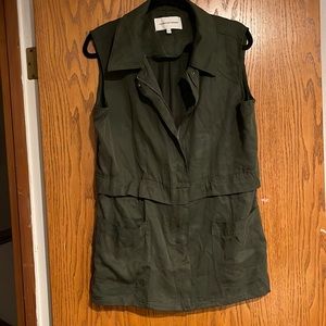 Cupcakes and Cashmere Utility Vest